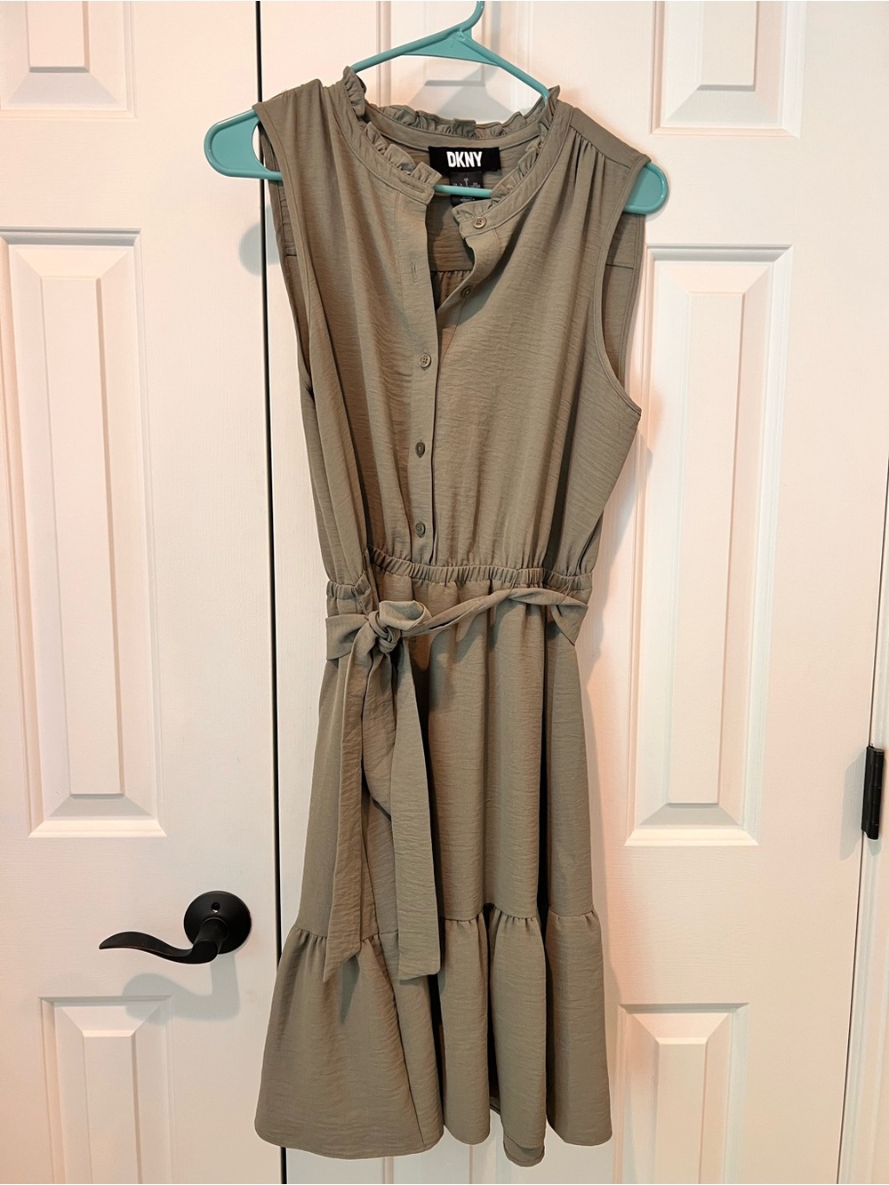 DKNY Sleeveless Taupe Tiered Button-Front Dress with Self-Tie Belt